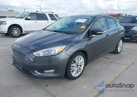 2018 Ford Focus Titanium из США, поврежденный, VIN 1FADP3J28JL323930